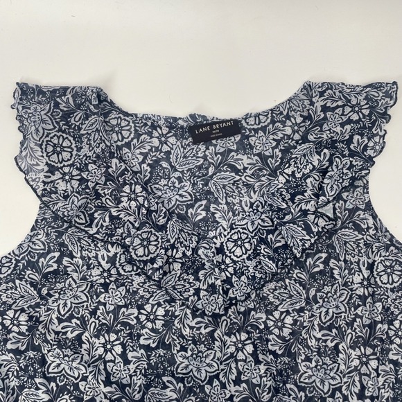 NWOT Lane Bryant 22/24 Blue White Floral Ruffled Sleeveless Blouse Boho Chic - Picture 3 of 10